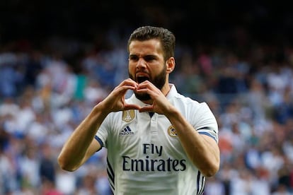 Nacho celebra su gol al Sevilla.