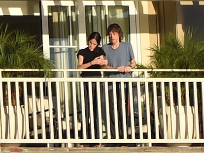 Mick Jagger y su pareja, la bailarina Melania Hamrick, en un hotel de Laguna Beach (California).