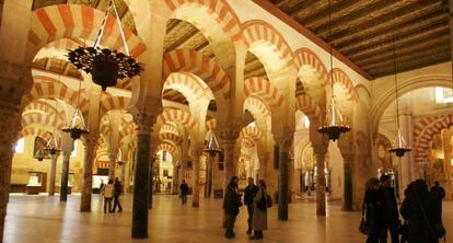 Vista del interior de la Mezquita de C&oacute;rdoba.