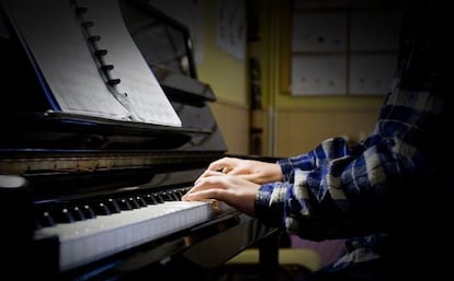 En 'Viaje de invierno', un pianista se queda paralizado en mitad de un concierto.