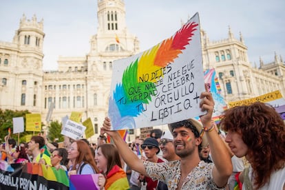 Participantes en la marcha del Orgullo en Madrid, este sábado. 