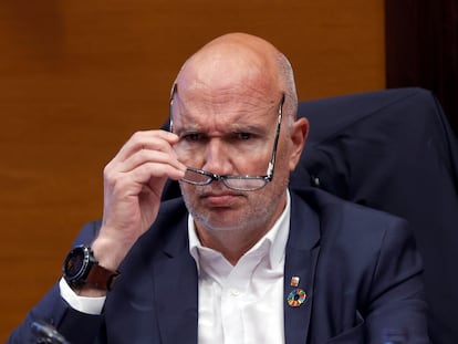 El conseller de Acción Climática, David Mascort, durante su comparecencia ante la diputación permanente del Parlament.