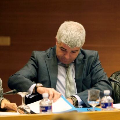 El director general de RTVV, José López Jaraba, durante su intervención en la comisión de las Cortes Valencianas.