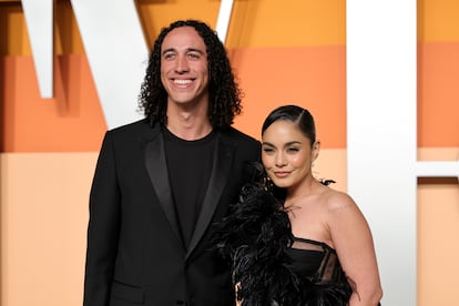 Cole Tucker y Vanessa Hudgens