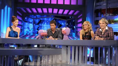 Pablo Motos, con Trancas, Barrancas, Paula Vázquez, Luján Argüelles y Jesús Calleja, en <i>El hormiguero</i> (Cuatro).