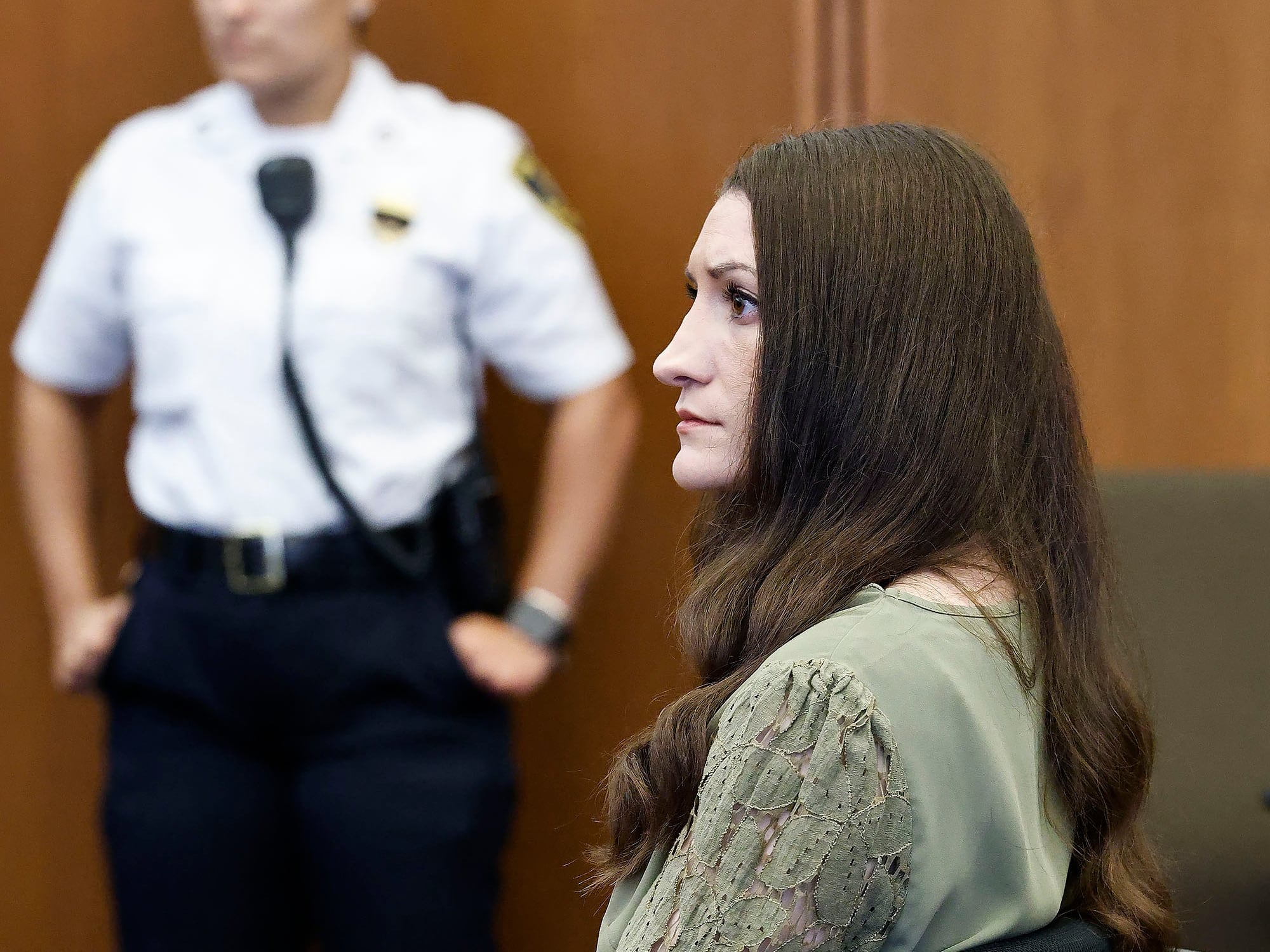El juez declara nulo el juicio a Lindsay Clancy por matar a sus tres hijos por el bloqueo del jurado