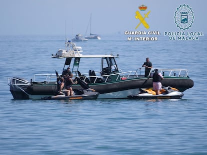 Operativo de control de motos acuáticas de la Policía Local de Málaga y la Guardia Civil.