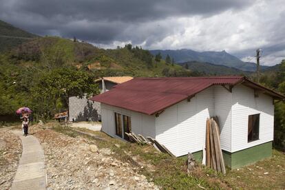 La llamada alianza Medellín-San Carlos impulso la construcción y el mejoramiento de viviendas para la gente sancarlitana que decidió regresar. 