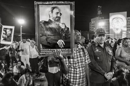 Manifestación de duelo en La Habana por la muerte de Fidel Castro. La imagen fue tomada el 29 de noviembre de 2016.