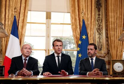 El presidente Emmanuel Macron durante la firma de la nueva ley antiterrorista 