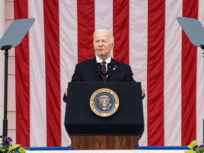 El presidente de Estados Unidos, Joe Biden, durante los actos del Día de los Caídos, este lunes en el Cementerio Nacional de Arlington, en Washington.