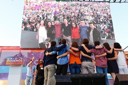 Mitin de cierre de campaña de Podemos en Madrid Rio.