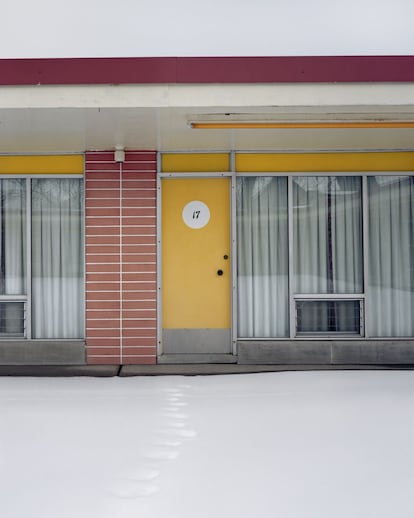 Cadillac Motel, 2005, from Niagara © Alec Soth