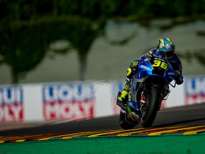 Joan Mir sobre su Suzuki durante el GP de Alemania el pasado 17 de Junio.