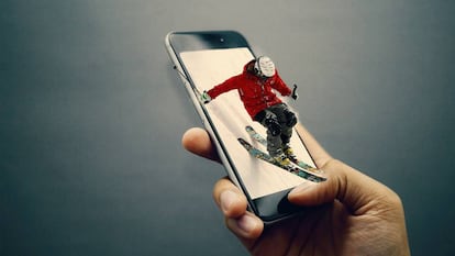 Si vas a esquiar, no te olvides el móvil