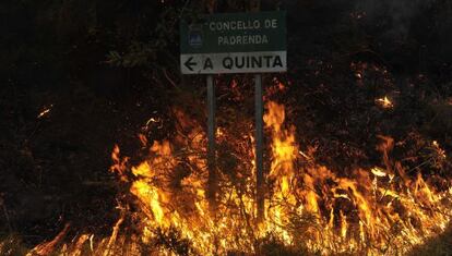 Incendio en el municipio de Padrenda, en Ourense, el pasado martes.