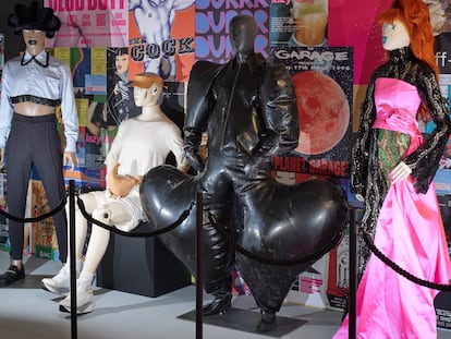 Imagen de la exposición ‘Rebel, 30 Years of London Fashion’, en el Design Museum de Londres.