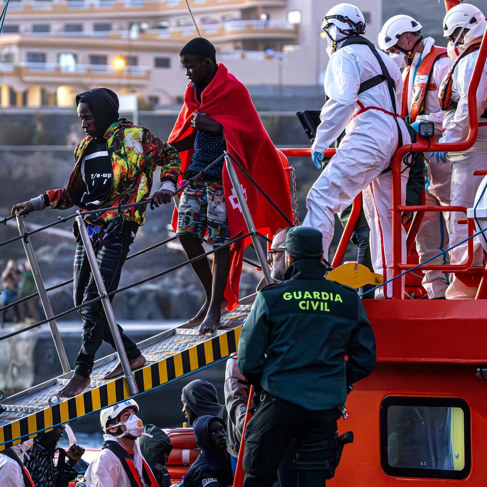 El PP torpedea el acuerdo sobre el reparto de menores migrantes y asume ...