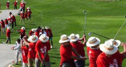 Madrid consiguió el récord de lanzamiento simultáneo de pelotas de golf, pero se quedó sin Olimpiada.