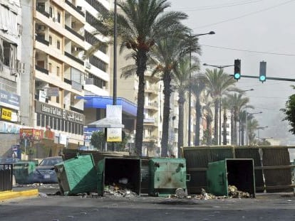 Destrozos causado por las protestas sun&iacute;es en Beirut.