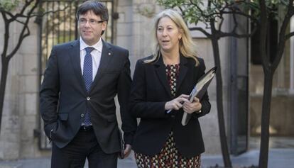 Carles Puigdemont y Neus Munt&eacute;. 