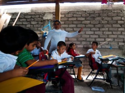 Una escuela en el Estado de Guerrero (M&eacute;xico).