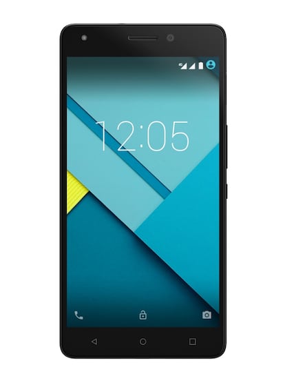 BQ Aquaris M5.5: Pantalla de 5,5 pulgadas, Snapdragon 615, chip octa-core con gráfica Adreno 405, conectividad 4G, Android 5.0 Lollipop instalado, cámara de 13 megapíxeles para la trasera y de 5 MP frontal y 32 GB de almacenamiento.