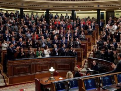 El candidato desmiente que sus acuerdos con ERC  rompan España  y ratifica su compromiso con la Constitución