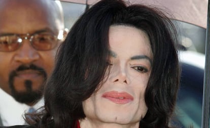 Michael Jackson em imagem de 2005.