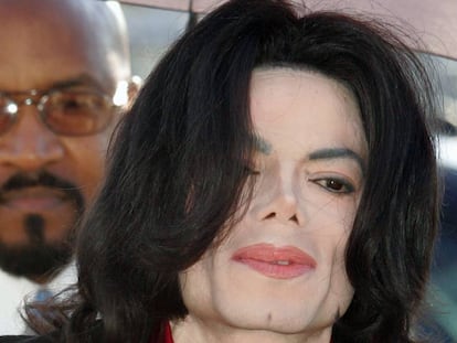 Michael Jackson em imagem de 2005.