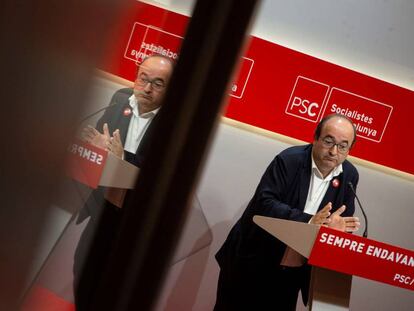 El líder del PSC, Miquel Iceta, durante una rueda de prensa este lunes.