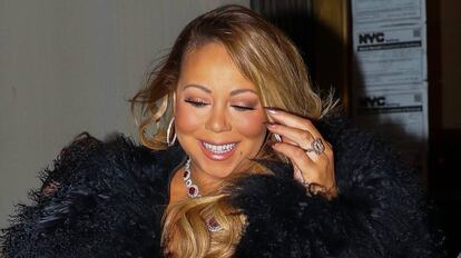 Mariah Carey, el pasado mes de diciembre luciendo en el dedo el anillo de compromiso que le regal&oacute; James Packer.