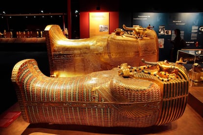 Imagen de la exposición de réplicas de la tumba de Tutankamón que apadrina Hawass, en Ifema.