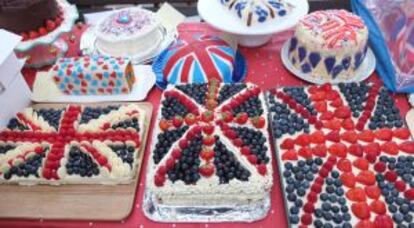 Las tartas con la bandera británica, uno de los grandes recursos en el programa.