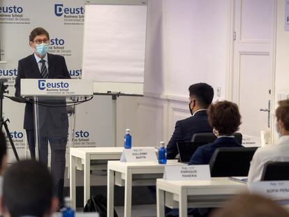 José Ignacio Goirigolzarri durante su conferencia en Deusto Business School.