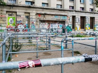  Fachada del club berlin&eacute;s Berghain.