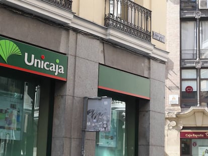 Unicaja celebra su primer aniversario en Bolsa con un alza del 33%