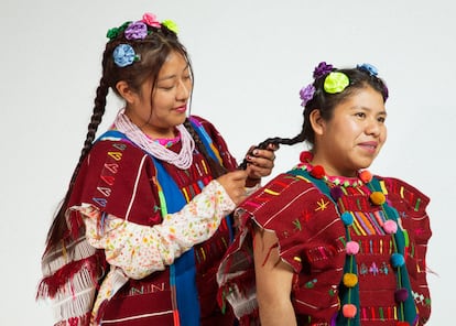 Nayelli López y su hermana Gabriela.