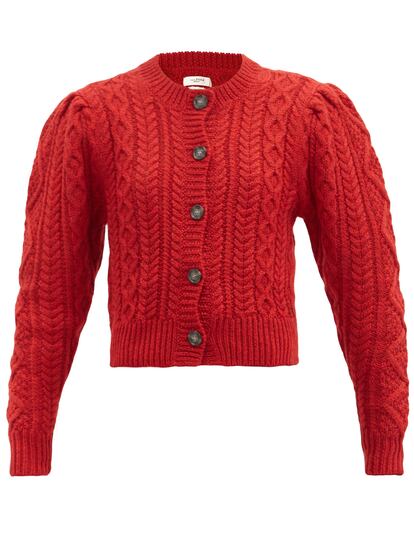 Esta chaqueta de Isabel Marant Étoile se inspira en las prendas típicas de los 80 con mangas a todo volumen bien cargada de trenzas de punto. Encuéntrala aquí por 420 euros.