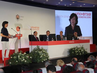 La presidenta del Santander, Ana Patricia Botín, durante su intervención en la junta de accionistas de Universia, celebrada en Córdoba.