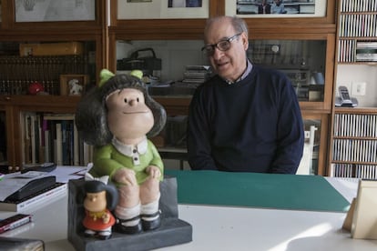 El dibujante Joaquín Salvador Lavado, Quino. falleció ayer en Buenos Aires (Argentina) a los 88 años, a causa de un accidente cerebrovascular. Es el padre de una de las niñas más famosas, sabia e inconformista del planeta, Mafalda. En 1949, abandonó los estudios de Bellas Artes para dedicarse al humor.