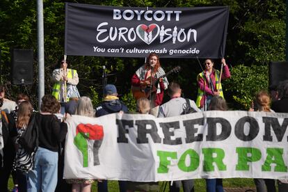 Protestas este viernes 9 de mayo en Dublín llamando al boicot de Eurovisión por permitir la participación de Israel en el concurso.