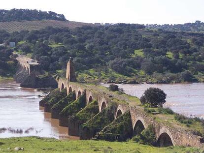 El Puente de Ayuda en Olivenza.