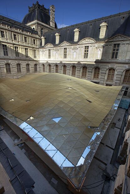 Cubierta del nuevo recinto del Louvre.