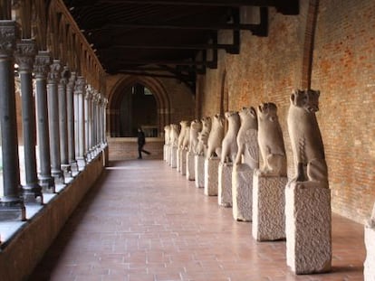 Colección de gárgolas en el claustro del Musée des Augustins, en Toulouse (Francia). 