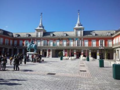 Réplica de la Plaza Mayor de Madrid en la Spain Village de la ciudad japonesa de Shima.