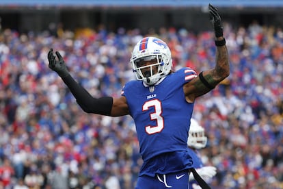 Damar Hamlin of the Buffalo Bills