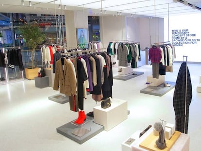 Interior de la nueva tienda de Zara en Londres.
