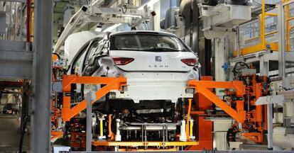 Muntatge del Seat León a la planta de Martorell.