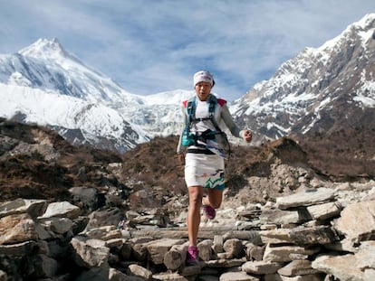 Esta campesina de Nepal (y niña soldado) arrasa en la ultramaratón